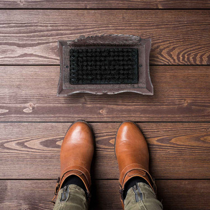 Brosse à chaussures en fonte à motifs animaliers