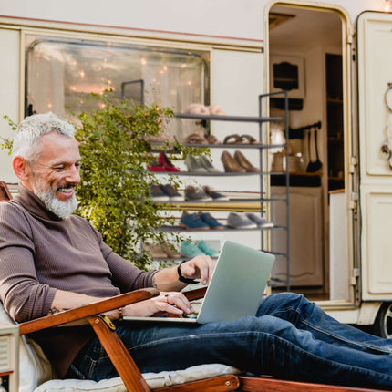 Étagère à chaussures avec compartiment à coffre