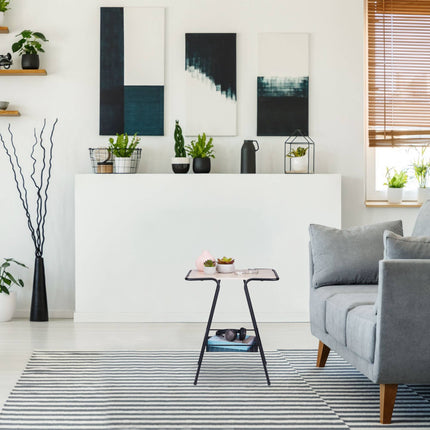 Table d'appoint avec étagère à magazines