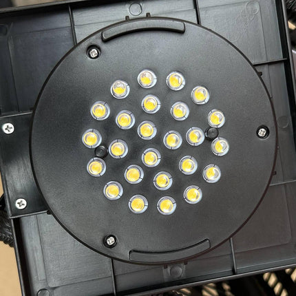 Wasserdichte Solar-LED-Gartenleuchte, Rattan-Design, mit Auto-Sensor