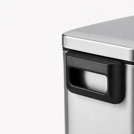 Poubelle à pédale en acier inoxydable, 15 L – Fermeture amortie, design compact