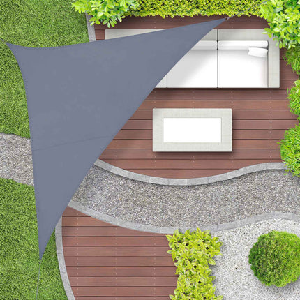 Voile d'ombrage triangulaire en polyester gris foncé