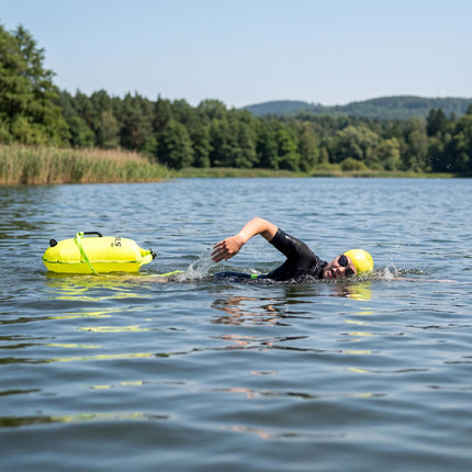 Bouée de sécurité de natation avec sac étanche de 28 L et sac à dos