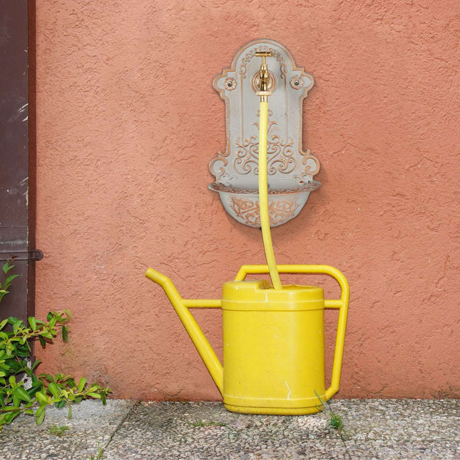 Wandbrunnen mit Wasserhahn, Gusseisen Gold und Grau