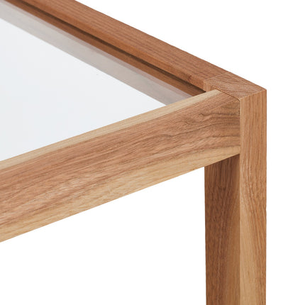 Table basse en noyer avec plateau en verre et deux étagères