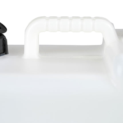 Wassertank mit Wasserhahn