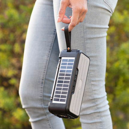 Kabelloser Lautsprecher mit Solarladung und LED-Taschenlampe Sunker InnovaGoods