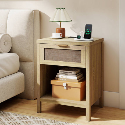 Nachttisch aus Holz mit Schublade und Ladestation