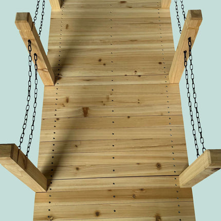 Pont de jardin en bois avec rambarde en chaîne, résistant aux intempéries