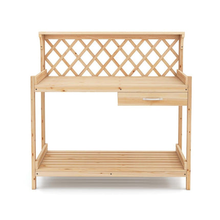 Gartentisch aus Holz mit Rankgitter und Ablagen