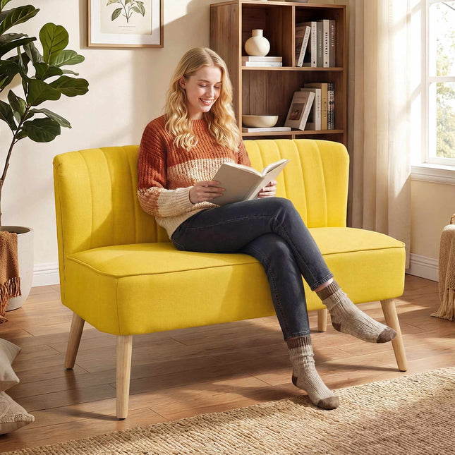 Gelbes 2-Sitzer-Sofa, Schaumstoff & Leinen, Kompaktes Design